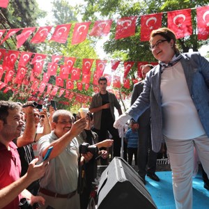 Our Minister Derya Yanık Attended the "Ailemizin Çınarları Festival" in Andırın - fotoğraf 5