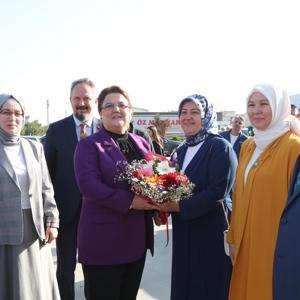 Bakanımız Derya Yanık Tekirdağ'da 2023'e Doğru Şehir Buluşmaları'na Katıldı - fotoğraf 15