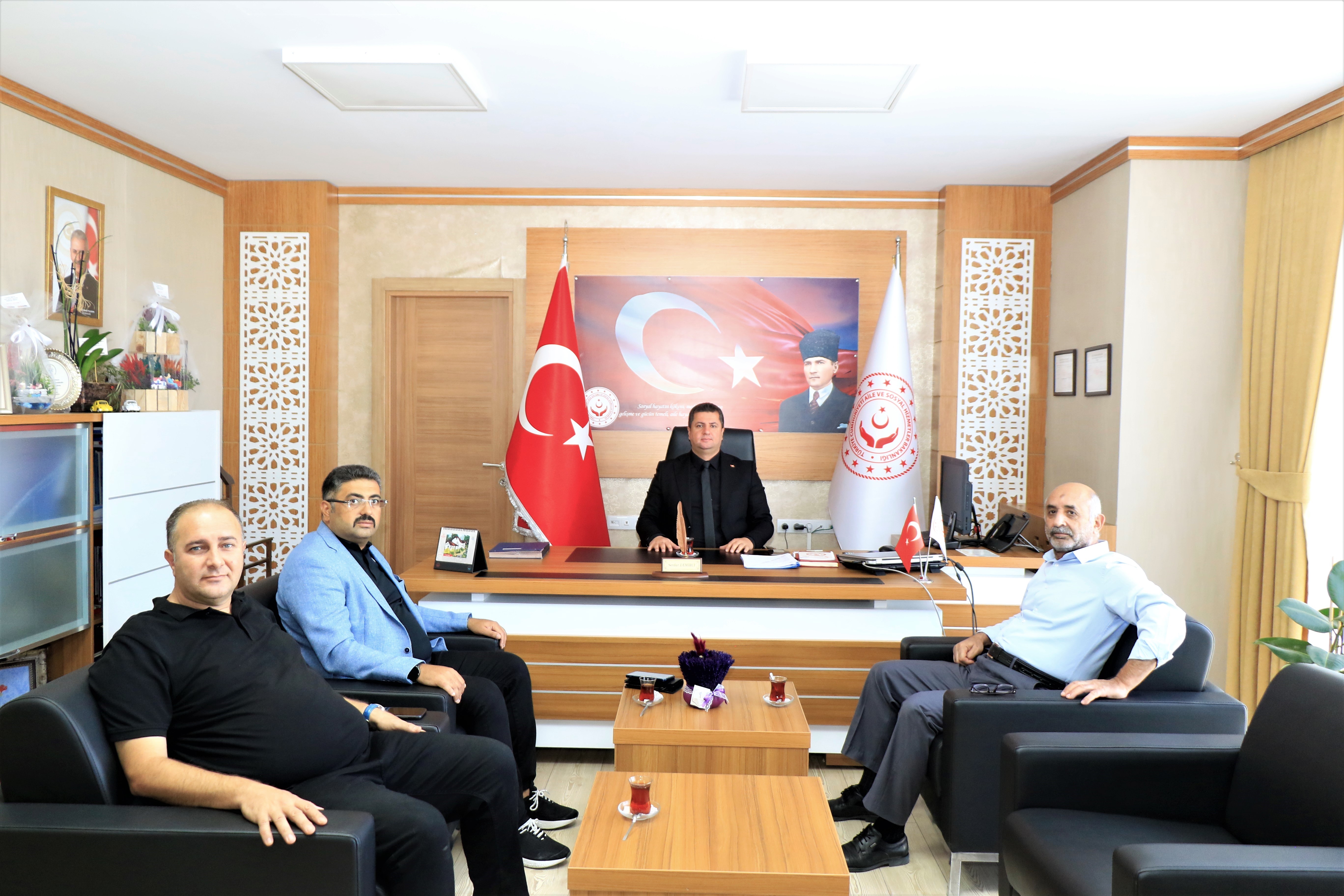 Tapu ve Kadastro Bölge Müdür Yardımcısı Halil Nafiz Bayındır' dan İl Müdürümüz Serdar Demirci’ye Ziyaret