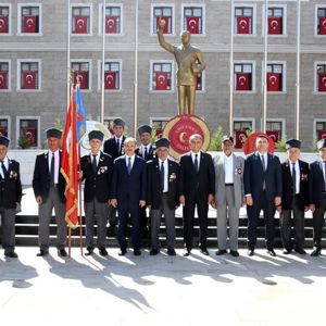 Vatan Size Minnettar - fotoğraf 1
