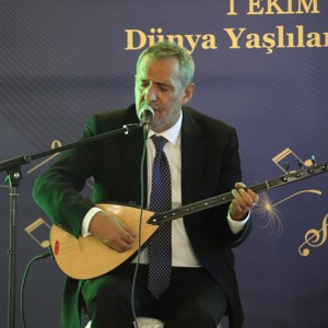 Bakanımız Derya Yanık Huzurevi Sakinleriyle Birlikte Konser İzledi - fotoğraf 2