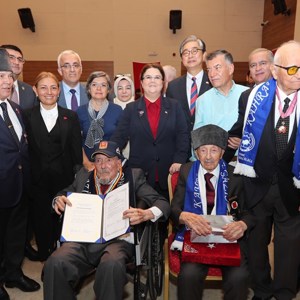Our Minister Derya Yanık Attended the Medal Award Ceremony to the Korean War Veteran - fotoğraf 2