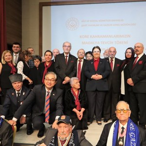 Bakanımız Derya Yanık Kore Gazisine Madalya Tevcihi Törenine Katıldı - fotoğraf 4