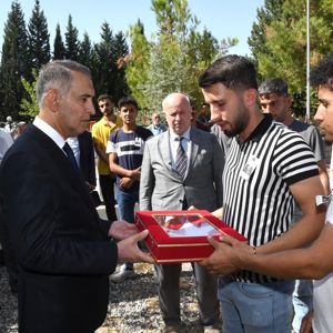 Kıbrıs Gazimiz Mehmet ALPTEKİN Son Yolculuğuna Uğurlandı - fotoğraf 2