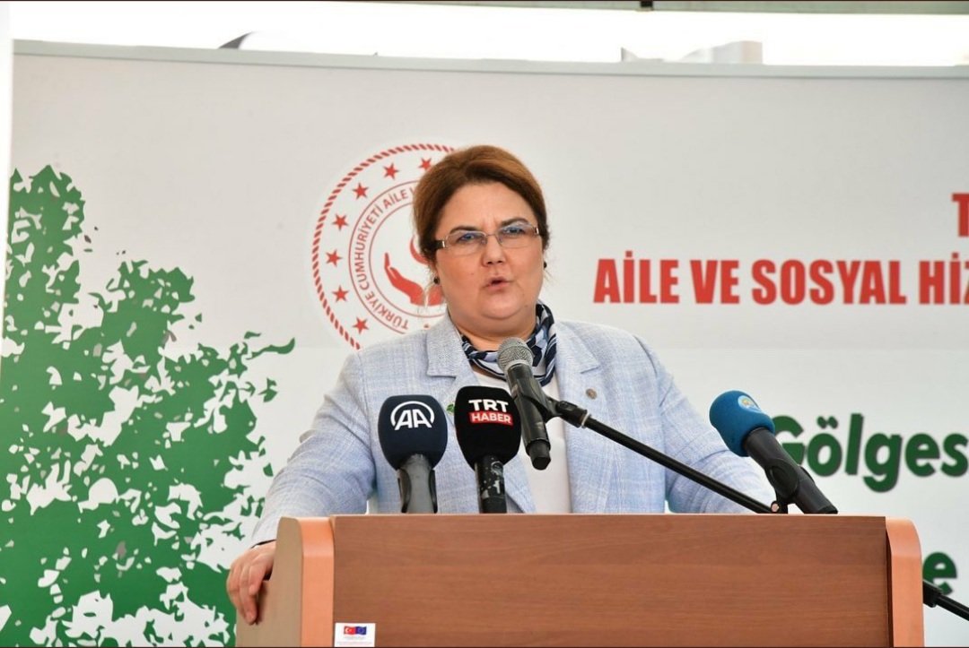 Bakanımız Sn.Derya YANIK'ın teşrifleriyle,Valimiz Sn Ali Hamza PEHLİVAN'ın da katılımıyla Mersin Gündüzlü Bakım Ve Aktif Yaşam Merkezi'mizin açılışını gerçekleştirdik. - fotoğraf 3