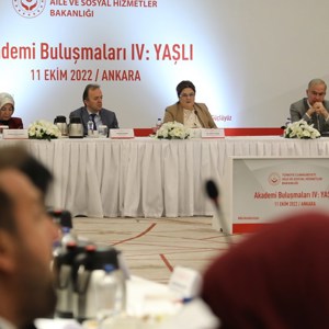 Our Minister Derya Yanık chaired the Fourth Academy Meetings with the Theme of Older Persons - fotoğraf 1