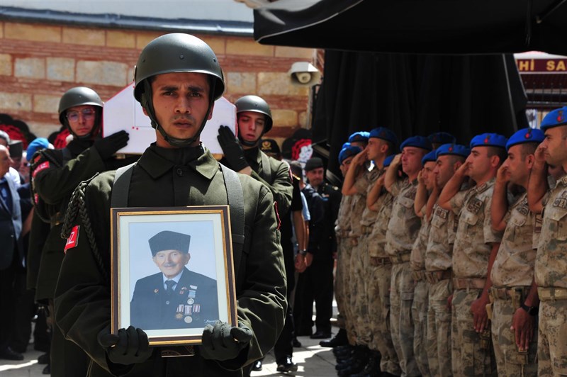 Ali Cesuroğlu'na Son Görev - fotoğraf 8