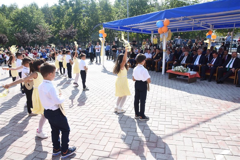 İl Müdürümüz ‘‘İlköğretim Haftası’’ Kutlama Programına Katıldı - fotoğraf 5
