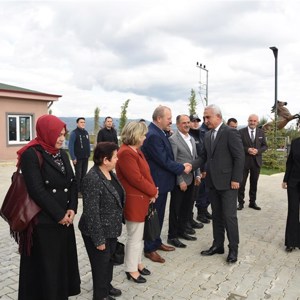 Özel Bireyler Atlı Terapi Merkezinde Proje Kapanış Töreni Gerçekleştirildi  - fotoğraf 16