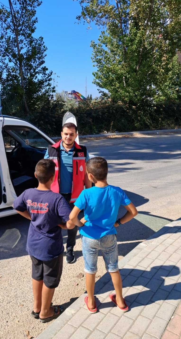 Farklı risk gruplarındaki çocukları tespit etmek,korumak,onlara ve ailelerine destek sağlamak adına uzmanlaşmış mobil ekiplerimizle sahadayız.  - fotoğraf 2