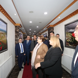Bakanımız Derya Yanık Muş’ta 2023'e Doğru Şehir Buluşmaları Programına Katıldı - fotoğraf 4
