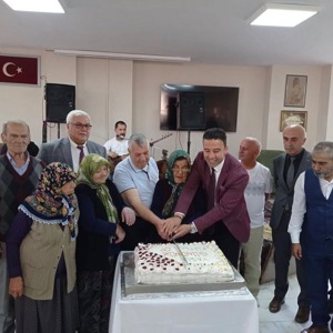 1 Ekim Dünya Yaşlılar Günü Bor ilçemizde bulunan Huzurevimizde Kutlandı. - fotoğraf 1
