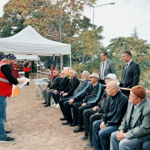 Merzifon Huzurevi Sakinlerimiz Ortantring Sporu Yaptı - fotoğraf 3