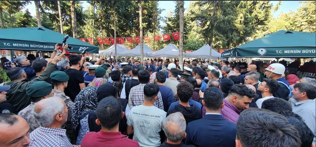 Kahraman şehidimiz P.Kd.Cvş.Özkan DEMİR'i Akbelen Mezarlığında dualarla Hakk'a uğurladık. Azîz şehidimize Allah'tan rahmet, ailemize sabır diliyoruz - fotoğraf 4