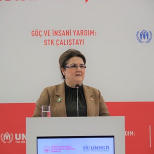 Bakanımız Derya Yanık Göç ve İnsani Yardım STK Çalıştayı’na Katıldı - fotoğraf 1