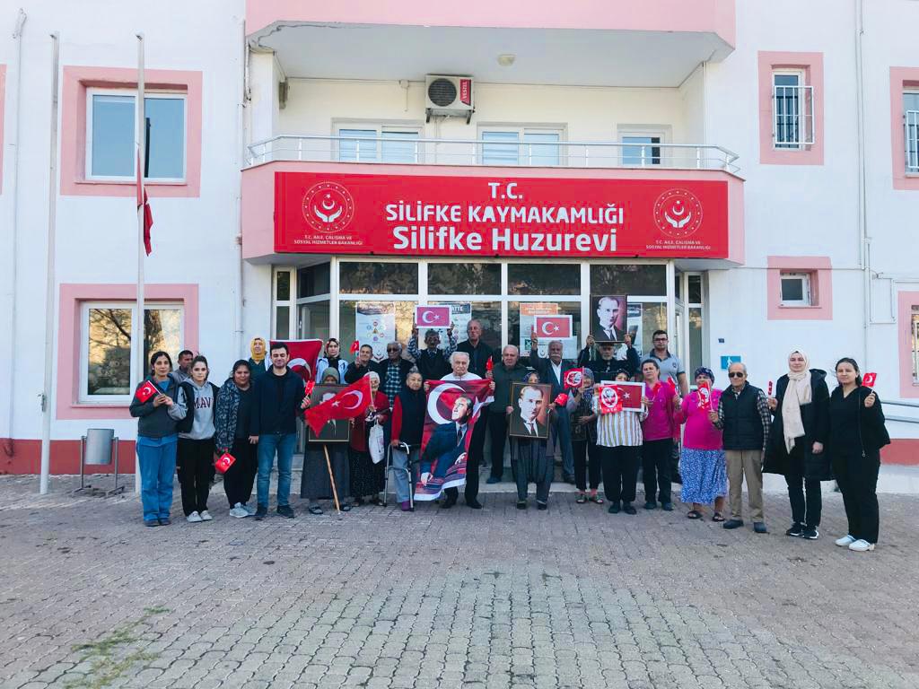 Cumhuriyetimizin kurucusu Gazi Mustafa Kemal Atatürk'ü tüm kuruluşlarımızda,ebediyete irtihalinin 84.yıl dönümünde  rahmet,minnet ve şükranla andık... - fotoğraf 2