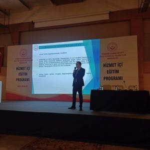Antalya’da Evlat Edinme Hizmetinde Görevli Personele Yönelik Hizmet İçi Eğitim Programı Düzenlendi - fotoğraf 10