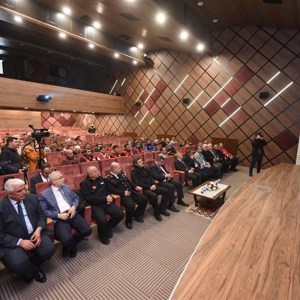 Tüm Türkiye’de Aynı Anda Çök-Kapan- Tutun Deprem Anı Tatbikatı Yapıldı - fotoğraf 4