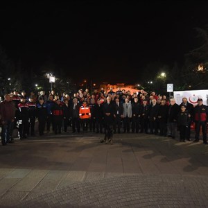 Tüm Türkiye’de Aynı Anda Çök-Kapan- Tutun Deprem Anı Tatbikatı Yapıldı - fotoğraf 7