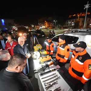 Tüm Türkiye’de Aynı Anda Çök-Kapan- Tutun Deprem Anı Tatbikatı Yapıldı - fotoğraf 9