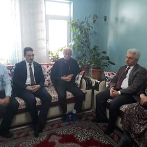 Bakan Yardımcımız Ahmet KOCA ve İl Müdürümüz Zekai İNAN Şehit Ailelerini ziyaret ederek Bayramlarını kutladılar. - fotoğraf 2