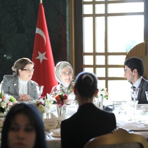 Emine Erdoğan Hanımefendi ve Bakanımız Yanık 23. Çocuk Forumu Kapanış Programına Katıldı  - fotoğraf 1