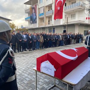 Kıbrıs Gazimiz Mehmet KARAARDIÇ'ı Son Yolculuğuna Uğurladık - fotoğraf 2