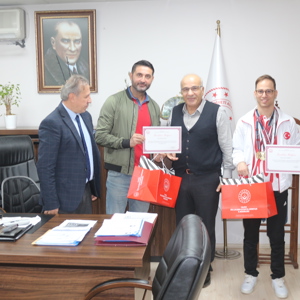 İl Müdürümüz Arif LAÇİN Şampiyon Sporcumuzu Tebrik Etti - fotoğraf 3