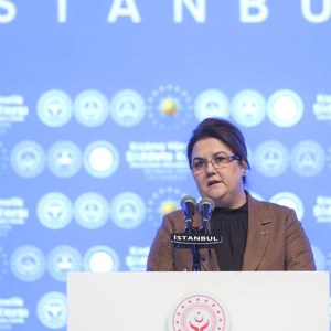 Cumhurbaşkanı Erdoğan ve Bakanımız Derya Yanık Kadına Yönelik Şiddete Karşı Uluslararası Mücadele Günü Programına Katıldı - fotoğraf 2