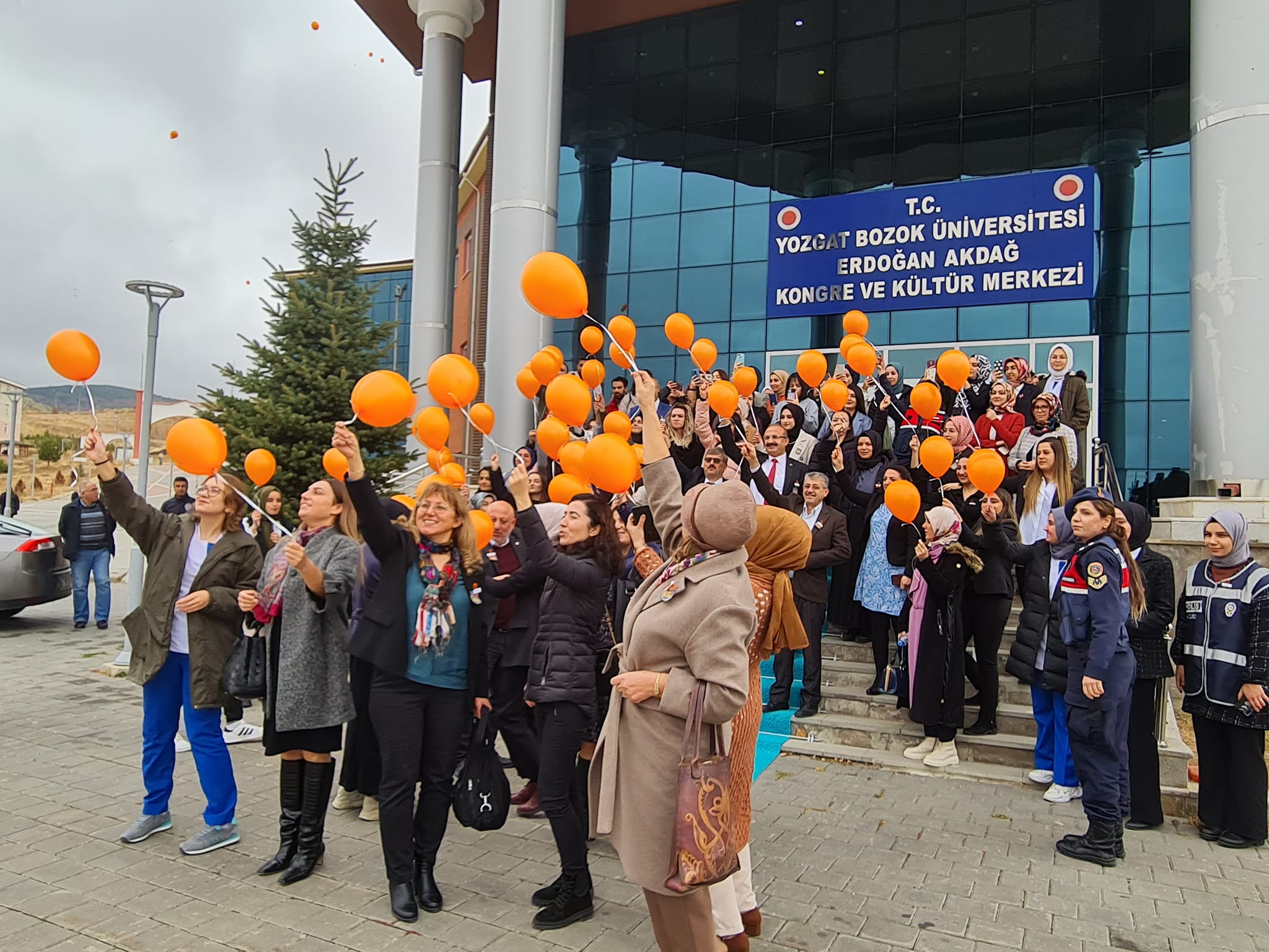 25 Kasım Kadına Yönelik Şiddete Karşı Uluslararası Mücadele Gününde Yozgat Bozok Üniversitesi Ortaklığında Etkinlik Düzenlendi