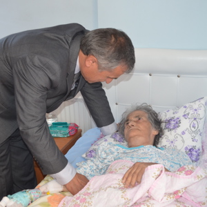 İlimiz Protokolü Kurban Bayramında Huzurevi Sakinlerini Yalnız Bırakmadı - fotoğraf 12