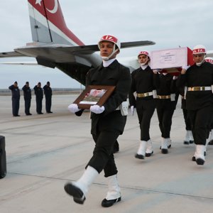 Şehidimiz Piyade Sözleşmeli Er Hakan Köroğlu, dualarla toprağa verildi. - fotoğraf 2