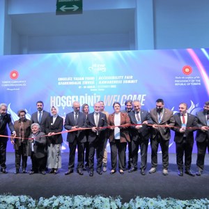 Bakanımız Derya Yanık "12. Engelsiz Yaşam Fuarı Ve Farkındalık Zirvesi"nin Açılışını Gerçekleştirdi - fotoğraf 2