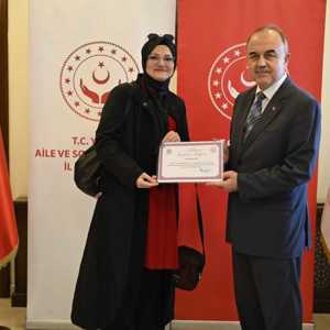 Erişilebilirlik Belgeleri Valimiz Sayın Muammer EROL Tarafından Takdim Edildi - fotoğraf 17