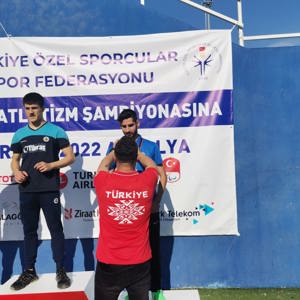 Sporcumuz Atletizm Şampiyonasında Bronz Madalya Kazandı - fotoğraf 3