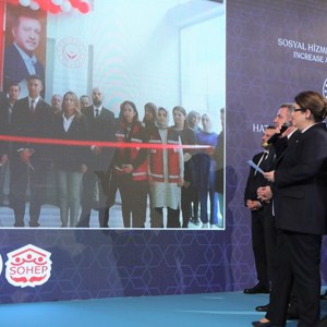 Bakanımız Derya Yanık Adana'da 4 Yeni Sosyal Hizmet Merkezinin Açılışını Gerçekleştirdi - fotoğraf 4