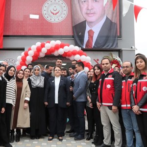 Bakanımız Derya Yanık Adana'da 4 Yeni Sosyal Hizmet Merkezinin Açılışını Gerçekleştirdi - fotoğraf 5