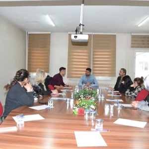 İş Hayatına Uyum Semineri Verildi - fotoğraf 1