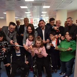 Özel Bireyler Spor Salonu Hizmete Açıldı - fotoğraf 10
