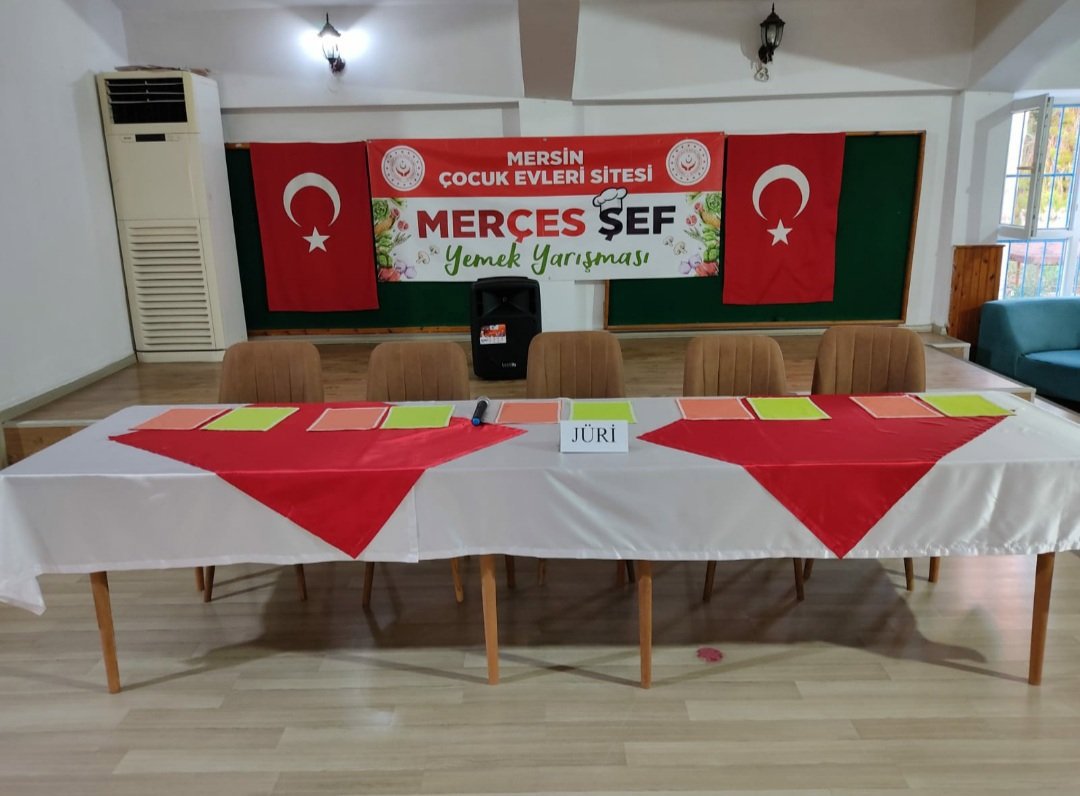 Geleneksel yemek yarışmamızın bu yılki şampiyonu yine "dostluk" oldu. Kıyasıya bir rekabet ve keyif vardı, kazanan tatbikî hamarat çocuklarımız.  - fotoğraf 2