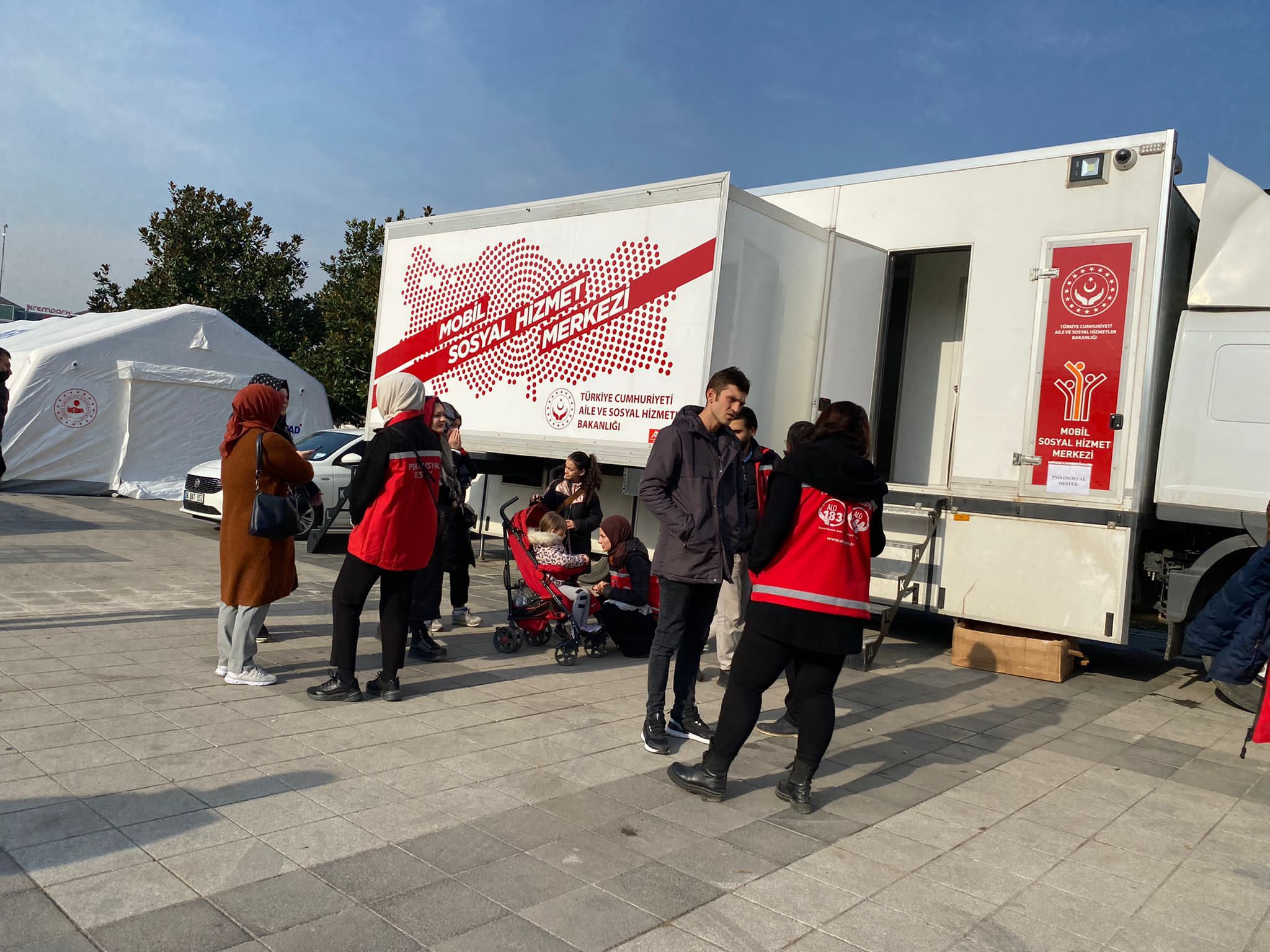 Kırmızı Yelekliler Bu Yıl Yaşanan 19 Muhtelif Afette Vatandaşın Yanında Oldu