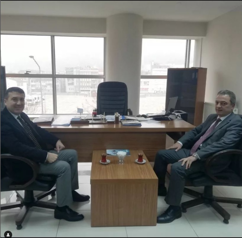 İl Müdürümüzden, Sosyal Yardımlaşma ve Dayanışma Vakfı Müdürü Ahmet DAVULCU'ya ziyaret.