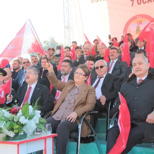 Bakanımız Derya Yanık Osmaniye'nin Kurtuluş Yıl Dönümünü Kutlama Töreni'ne Katıldı - fotoğraf 5
