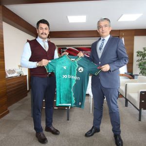 İl Müdürümüz Gençlik ve Spor İl Müdürü İsmail ÇALGAN'a İade-i Ziyarette Bulundu - fotoğraf 1