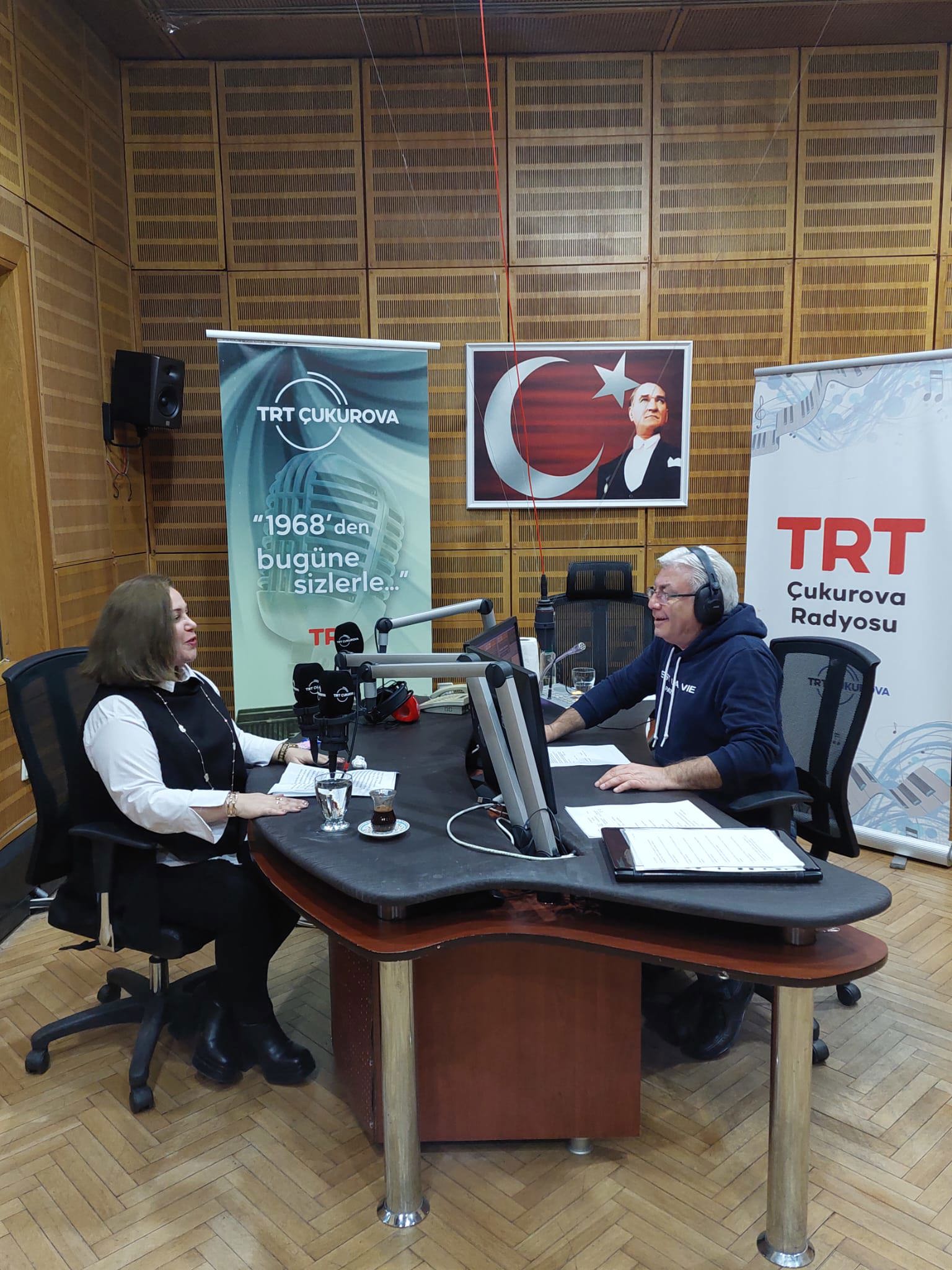 TRT Çukurova Radyosunun konuğu olduk ve "Aile Danışmanlığı, Bireysel Danışmanlık, Boşanma Öncesi, Boşanma Sonrası ve Boşanma Süreci Danışmanlığı"nı anlattık - fotoğraf 1