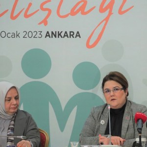 Bakanımız Derya Yanık Kadim Doğrular Işığında Yenilikçi Aile Politikaları Çalıştayı'na Katıldı - fotoğraf 2