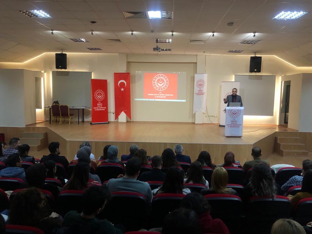 İlimizde göreve yeni başlayan personele yönelik organize edilen oryantasyon eğitimimiz il müdürümüzün açılış konuşmasıyla başladı.  - fotoğraf 3