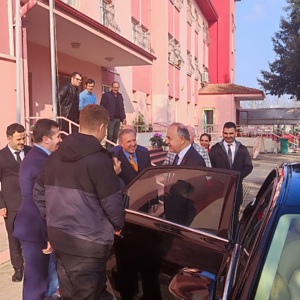 Valimiz Sayın Muammer EROL Engelli Bakım Rehabilitasyon Merkezlerimizi Ziyaret Etti - fotoğraf 4