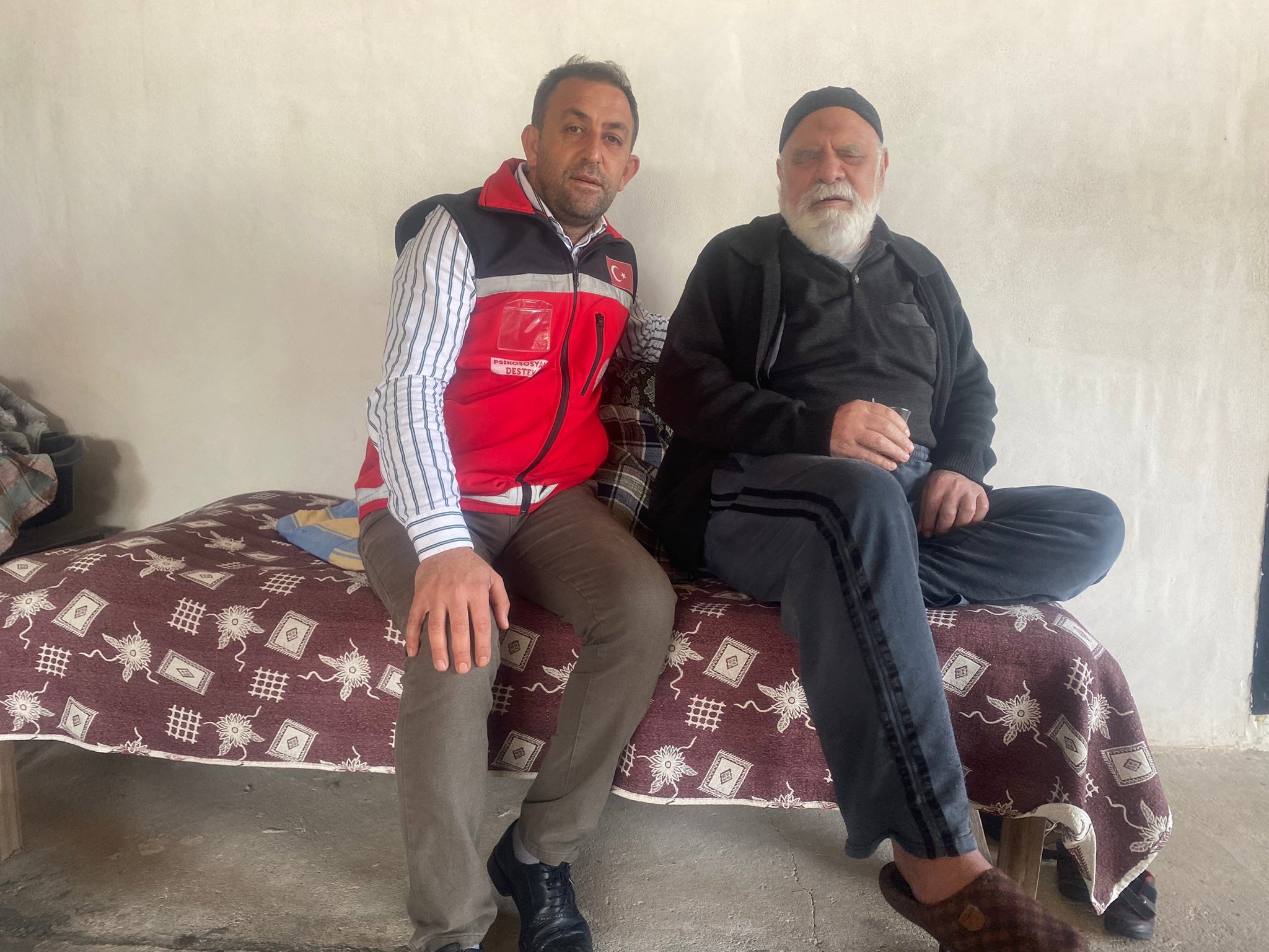 Erdemli Sosyal Hizmet Merkezi, çok kıymetli şehit yakınlarımız ve kahraman gazilerimizi ziyaret etti.🇹🇷🇹🇷 - fotoğraf 4