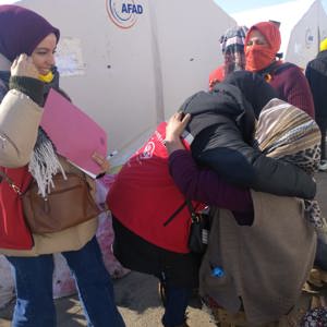 Nurhak Barış Köyünde Eksi 18 Derece Ninelerimizi Ve Dedelerimizi  Alıp Getirdik - fotoğraf 3
